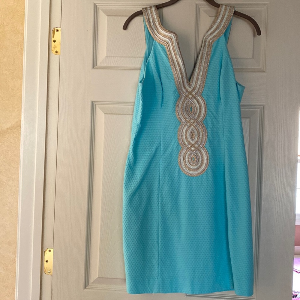 Lilly Pulitzer Ice blue Shirt Dress Sz6 Like New condition..